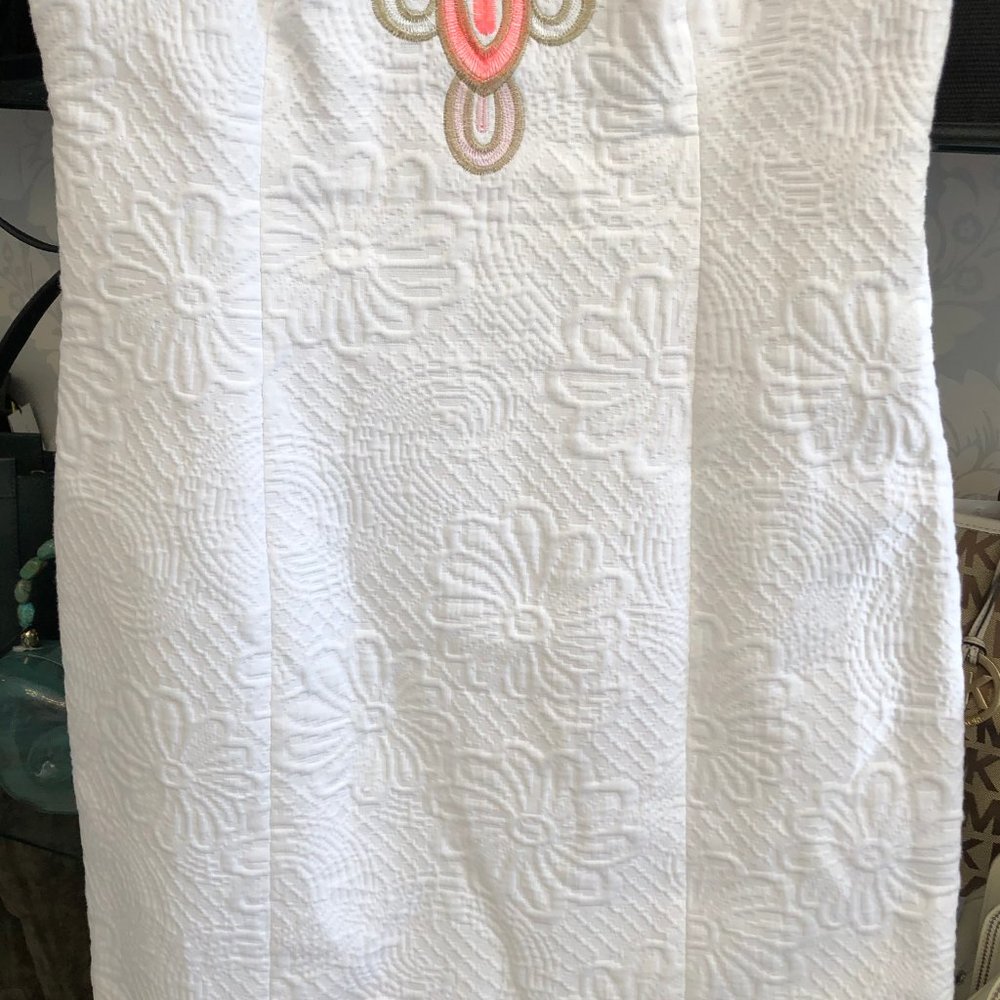 LILLY PULITZER White Floral Pique Logan Dress - Picture 4 of 8